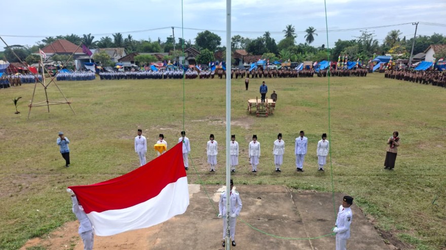 Upacara Peringatan Hari Sumpah Pemuda se-Kecamatan Penawar Aji Digelar di Kampung Panca Tunggal Jaya